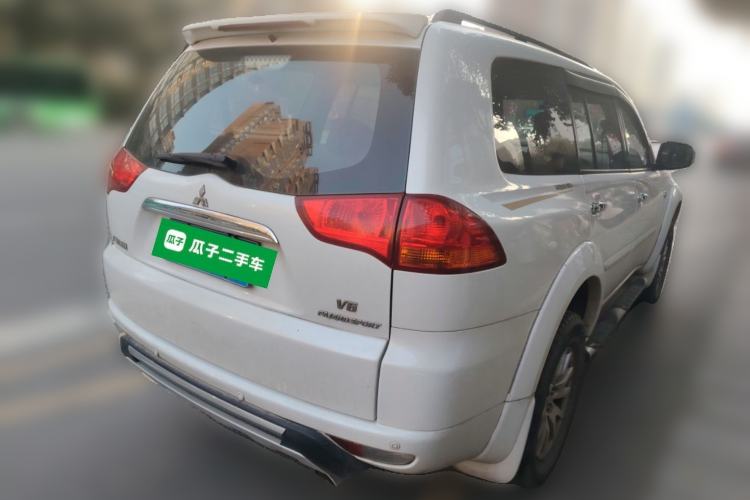 Used Mitsubishi Pajero Sport 2013 3.0L Automatic 4x4 Executive Edition Rear Right 45 Deg