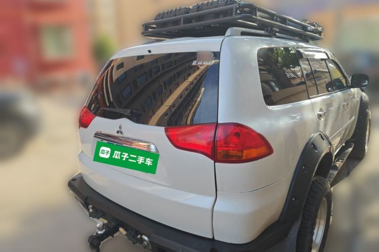 Used Mitsubishi Pajero Sport 2013 3.0L Automatic 4x4 Flagship Edition Rear Right 45 Deg