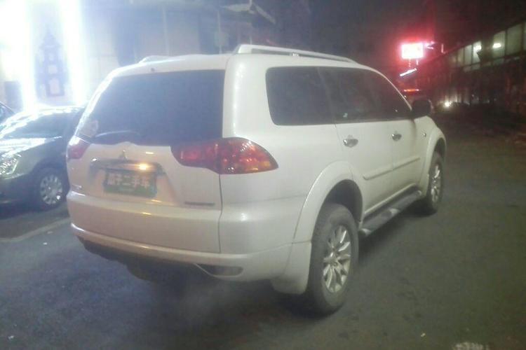 Used Mitsubishi Pajero Sport 2013 3.0L Automatic 4x4 Flagship Edition Rear Right 45 Deg
