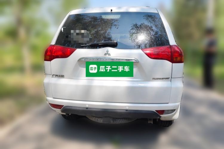 Used Mitsubishi Pajero Sport 2013 3.0L Automatic 4x4 Executive Edition Rear