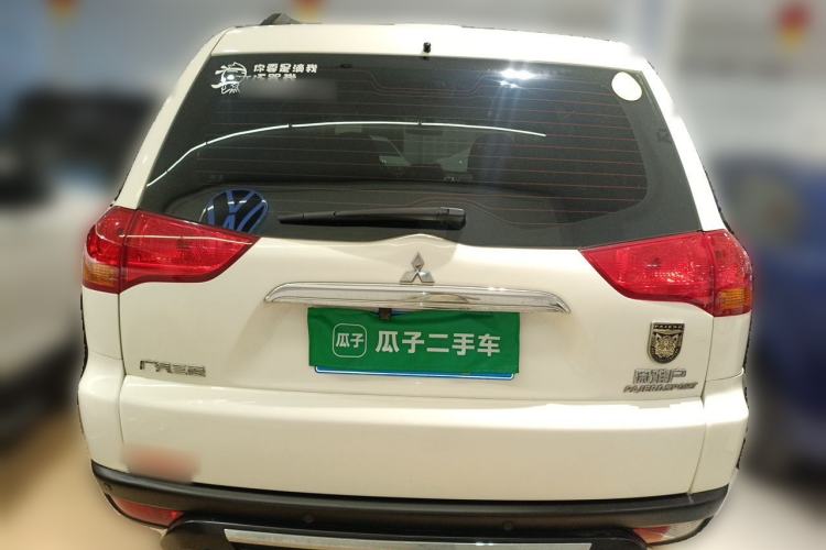 Used Mitsubishi Pajero Sport 2013 2.4L Manual Two-Wheel Drive Comfort Edition Rear