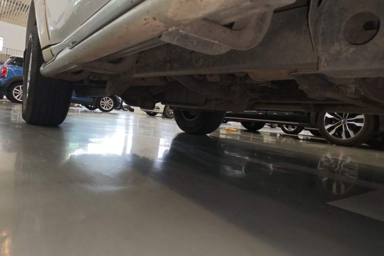Used Mitsubishi Pajero Sport 2013 3.0L Automatic 4x4 Flagship Edition Right Side Sill