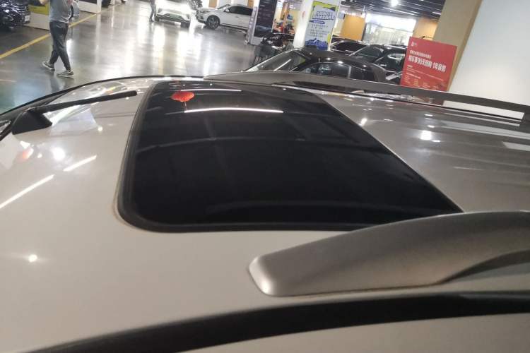Used Mitsubishi Pajero Sport 2013 3.0L Automatic 4x4 Flagship Edition Roof