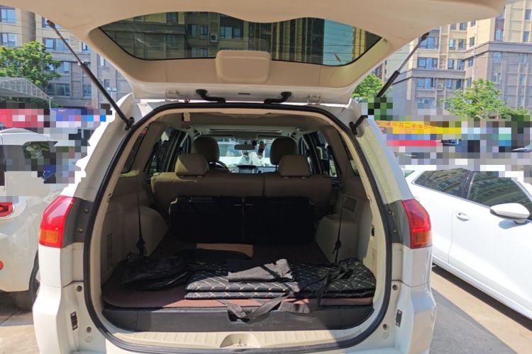 Used Mitsubishi Pajero Sport 2013 3.0L Automatic 4x4 Flagship Edition Trunk