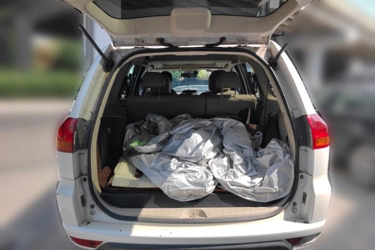 Used Mitsubishi Pajero Sport 2013 3.0L Automatic 4x4 Flagship Edition Trunk