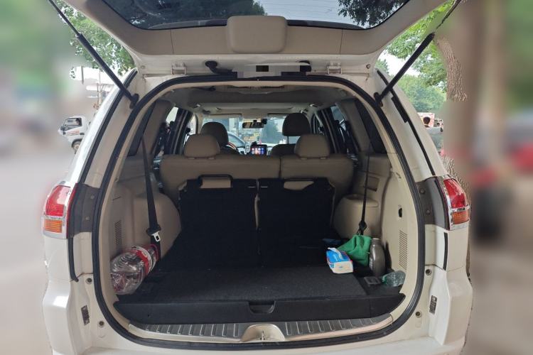 Used Mitsubishi Pajero Sport 2013 3.0L Automatic 4x4 Flagship Edition Trunk