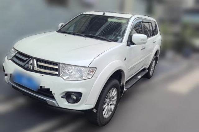 Used Mitsubishi Pajero Sport 2013 3.0L Automatic Two-Wheel Drive Luxury Edition