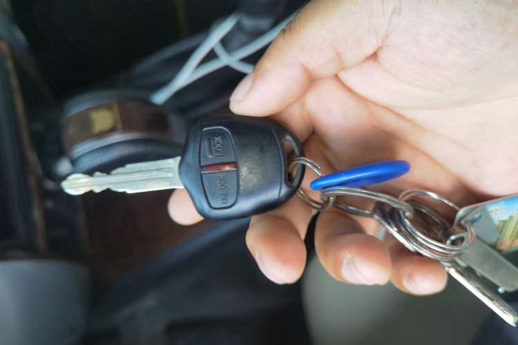 Used Mitsubishi Pajero Sport 2013 3.0L Automatic 4x4 Flagship Edition Vehicle Key