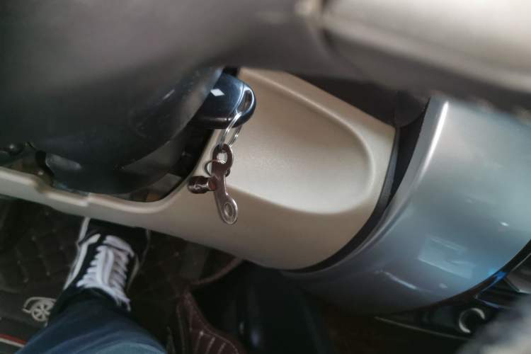 Used Mitsubishi Pajero Sport 2013 3.0L Automatic Two-Wheel Drive Luxury Edition Vehicle Key