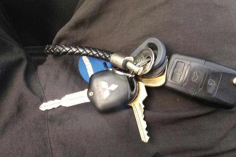 Used Mitsubishi Pajero Sport 2013 3.0L Automatic 4x4 Executive Edition Vehicle Key
