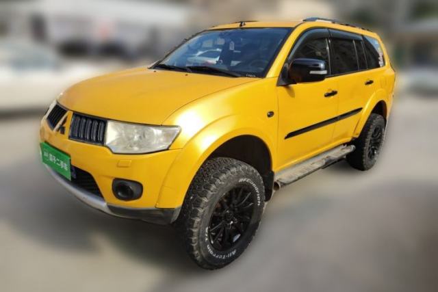 Used Mitsubishi Pajero Sport 2013 3.0L Automatic 4x4 Executive Edition