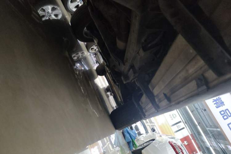 Used Mitsubishi Pajero Sport  Chassis Rear Right