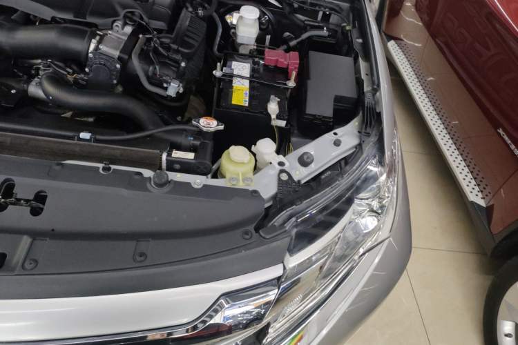 Used Mitsubishi Pajero Sport  Engine Bay Left