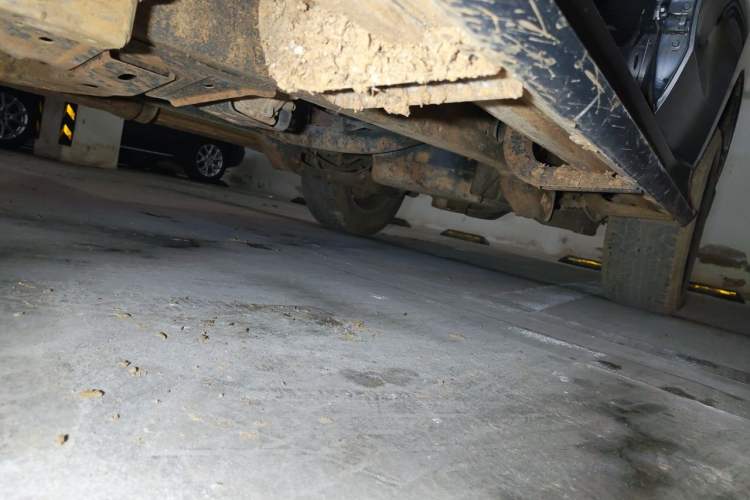 Used Mitsubishi Pajero Sport  Chassis Front Left