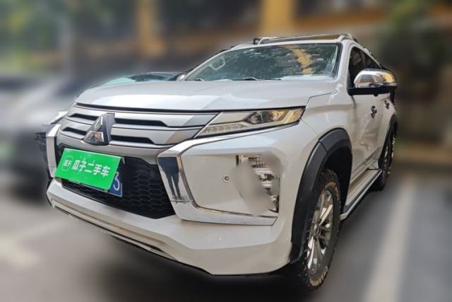 Used Mitsubishi Pajero Sport Mitsubishi Pajero 2019, 3.0L Automatic, 7 Seater (Parallel Import)