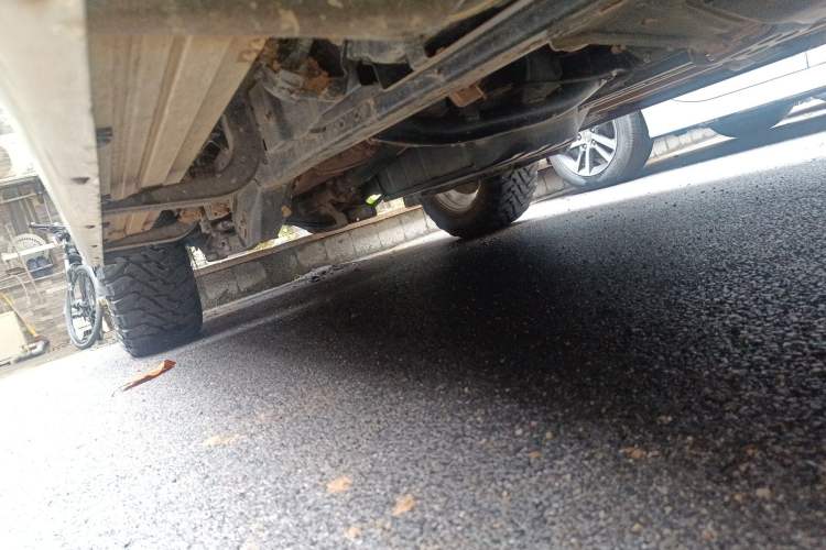 Used Mitsubishi Pajero Sport  Chassis Front Right