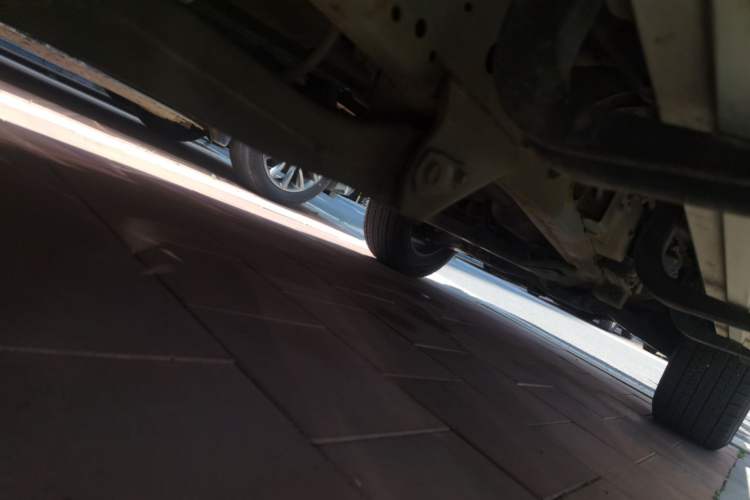 Used Mitsubishi Pajero Sport  Chassis Rear Right