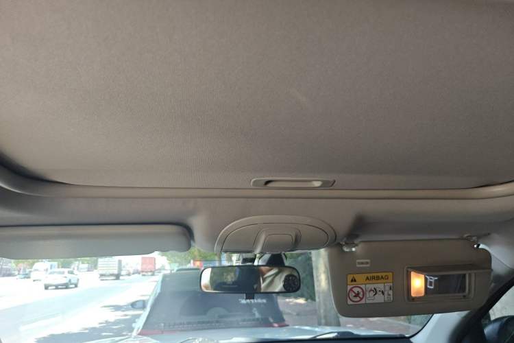 Used Mitsubishi Pajero Sport  Headliner