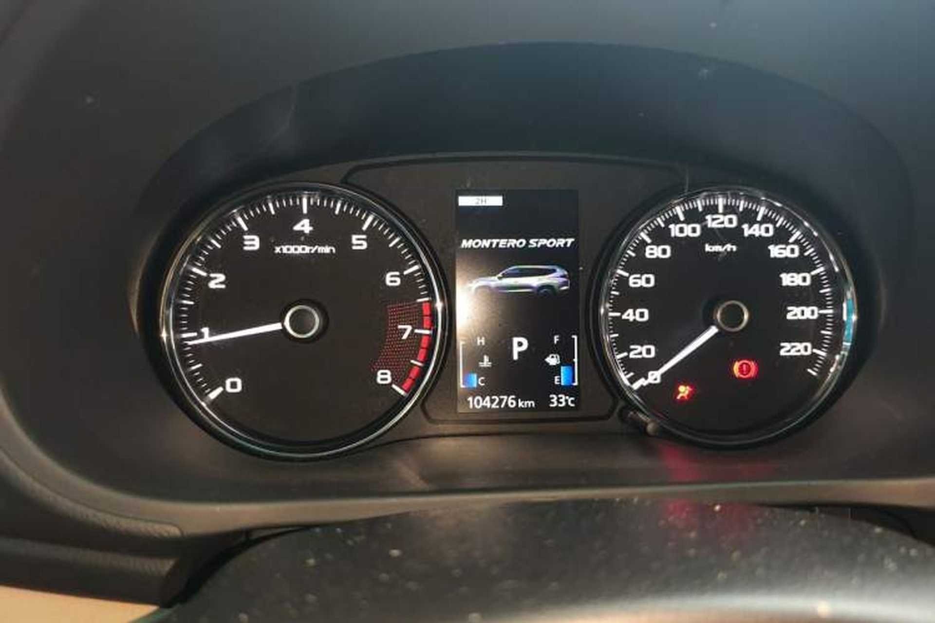 Used Mitsubishi Pajero Sport 2019 3.0L Standard Edition Instrument Cluster