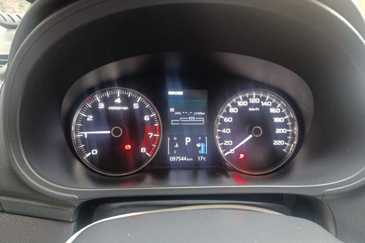 Used Mitsubishi Pajero Sport  Instrument Cluster