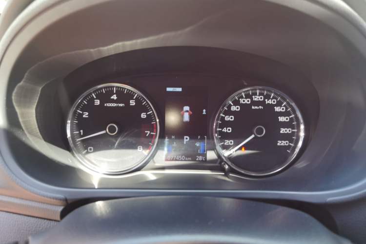 Used Mitsubishi Pajero Sport  Instrument Cluster