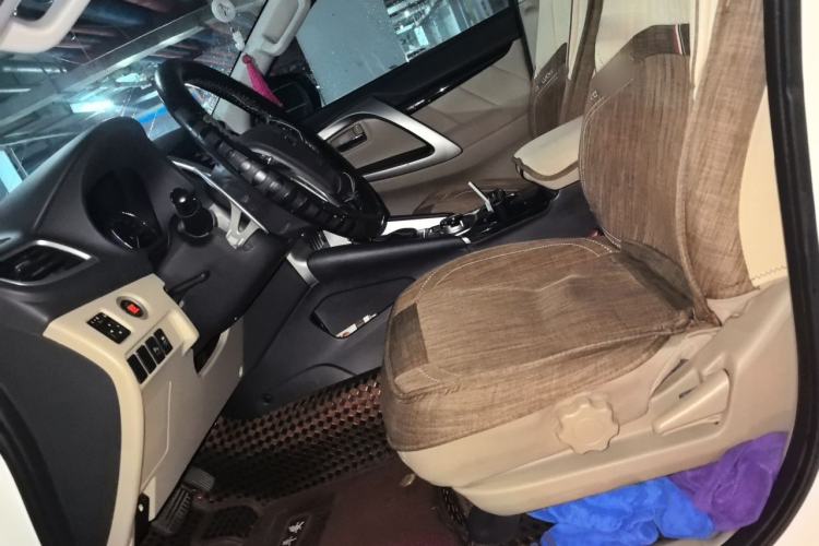 Used Mitsubishi Pajero Sport  Left Front Seat