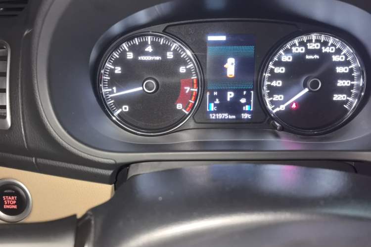Used Mitsubishi Pajero Sport  Odometer Close Up