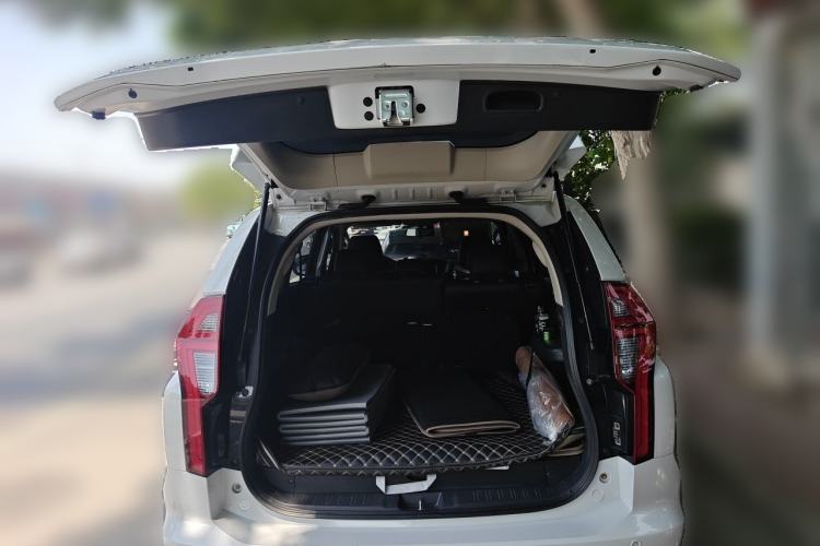 Used Mitsubishi Pajero Sport  Trunk