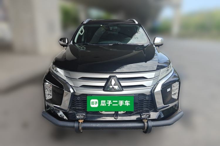 Used Mitsubishi Pajero Sport 2020 3.0L Luxury Edition Front