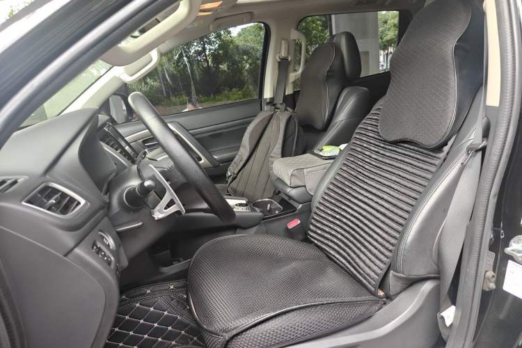 Used Mitsubishi Pajero Sport 2020 3.0L Luxury Edition Left Front Seat
