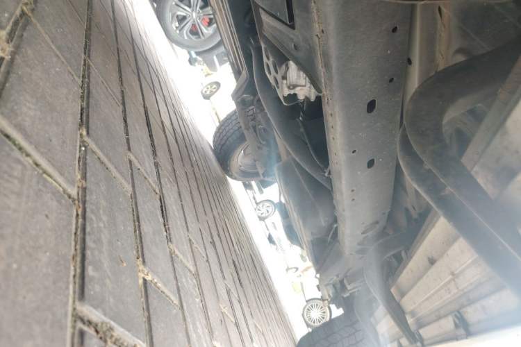 Used Mitsubishi Pajero Sport  Chassis Front Left