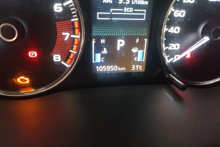 Used Mitsubishi Pajero Sport 2020 3.0L Executive Edition Odometer Close Up