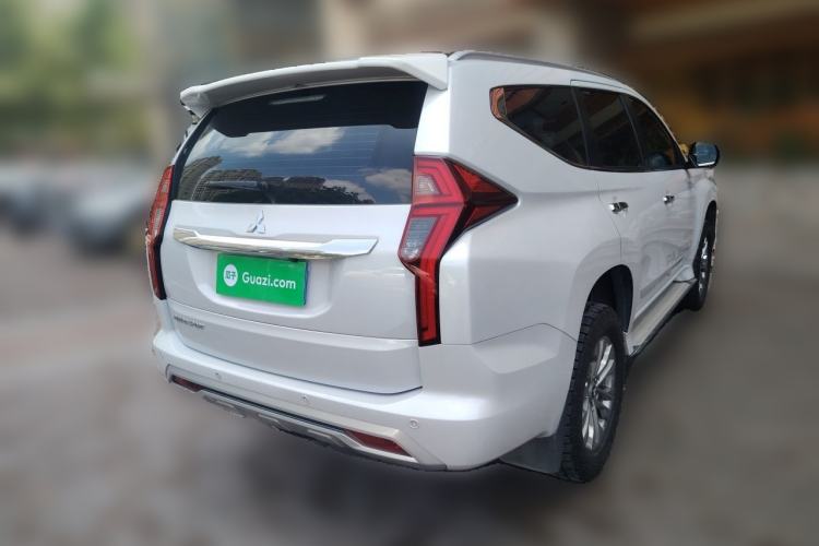 Used Mitsubishi Pajero Sport  Rear Right 45 Deg