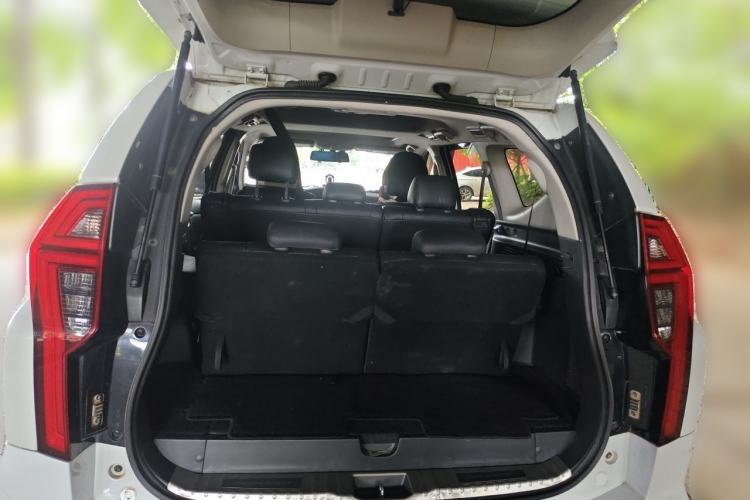 Used Mitsubishi Pajero Sport 2020 3.0L Executive Edition Trunk