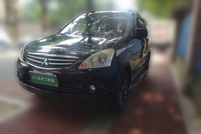 Used Mitsubishi Zinger 2010 2.0L Automatic Luxury Version