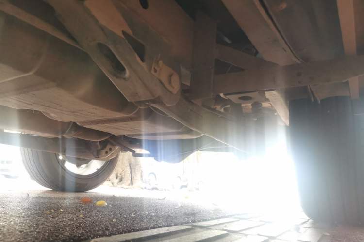 Used Mitsubishi Zinger 2010 2.0L Automatic Luxury Version Chassis Rear Left