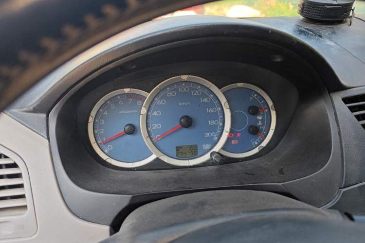 Used Mitsubishi Zinger 2010 2.0L Manual Transmission Luxury Version Instrument Cluster