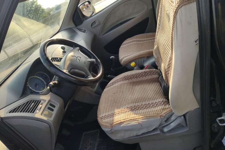 Used Mitsubishi Zinger 2011 2.0L Manual Classic Trim Left Front Seat