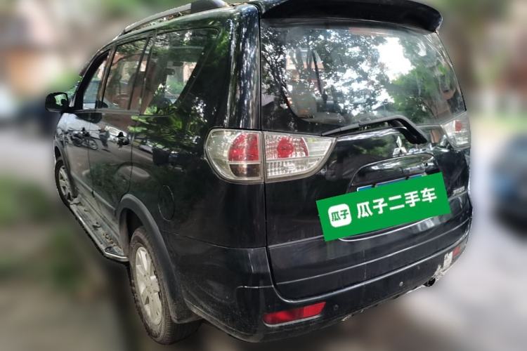 Used Mitsubishi Zinger 2011 2.0L Manual Transmission Luxury Version Rear Left 45 Deg