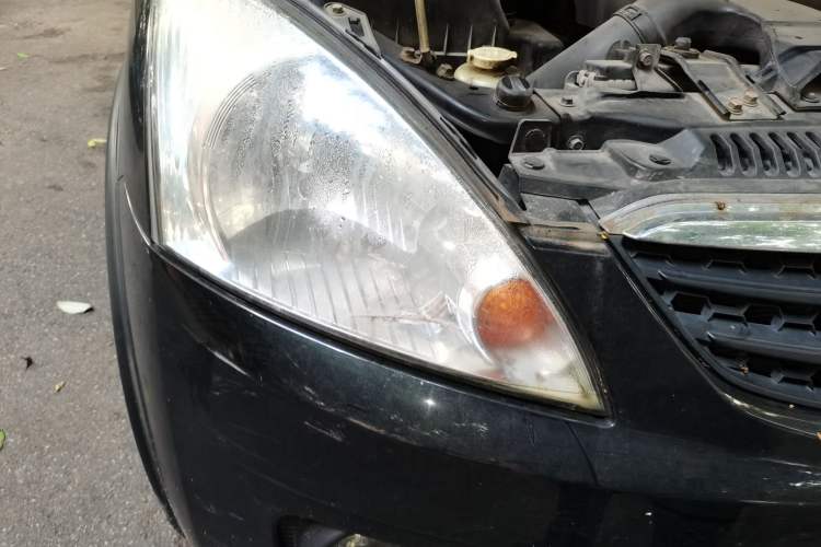Used Mitsubishi Zinger 2011 2.0L Manual Transmission Luxury Version Right Front Headlight