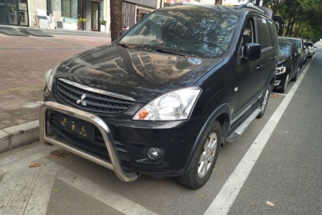 Used Mitsubishi Zinger 2011 2.0L Automatic Luxury Version