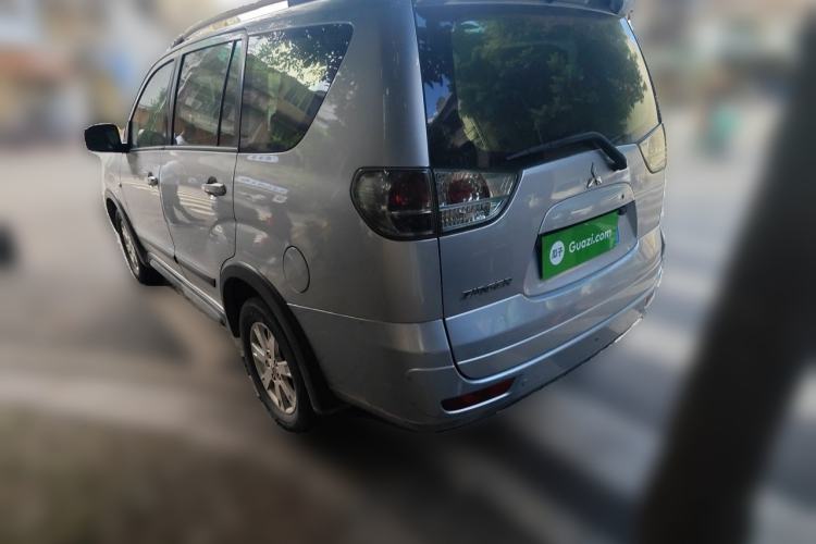 Used Mitsubishi Zinger 2011 2.0L Automatic Luxury Version Rear Left 45 Deg