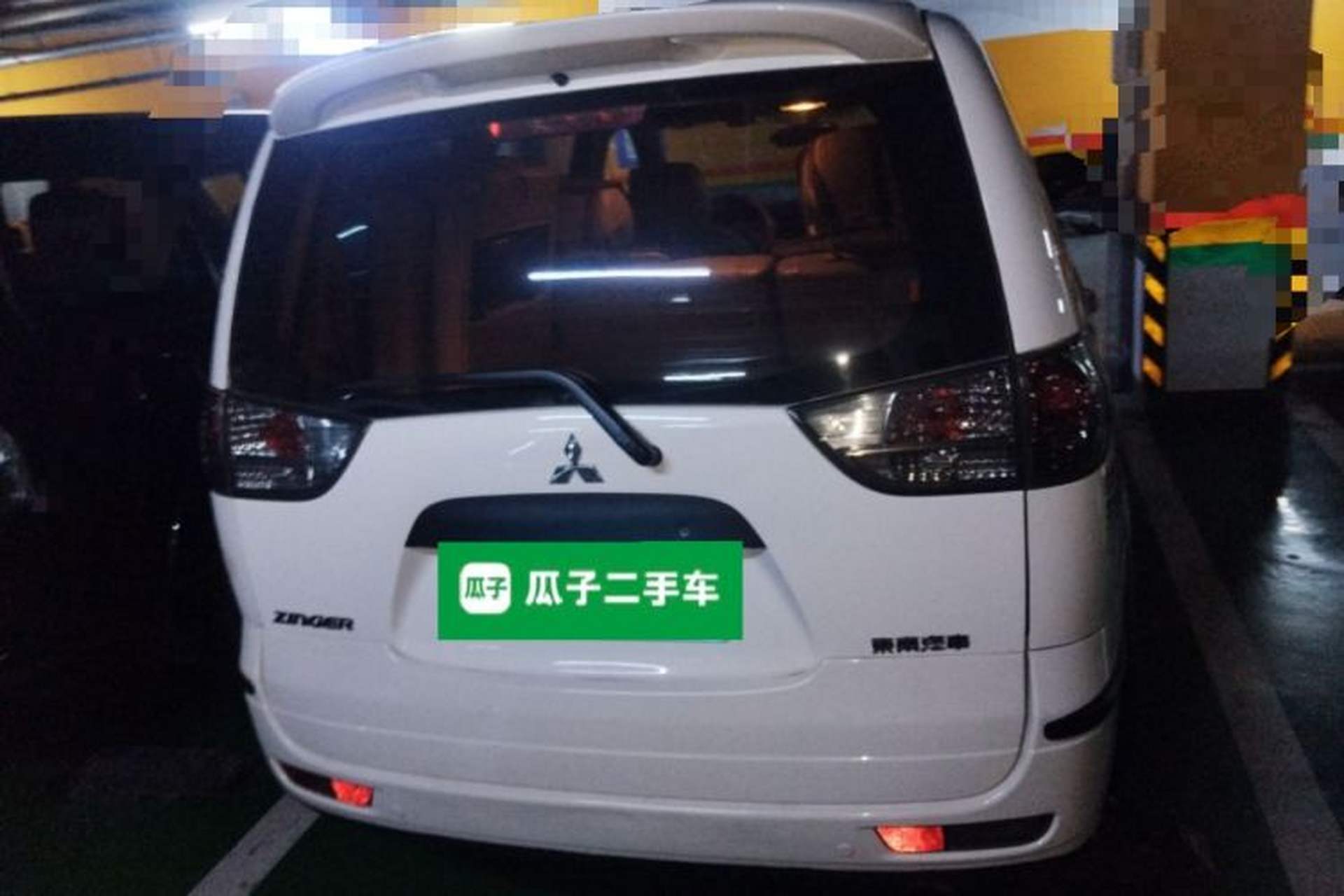 Used Mitsubishi Zinger 2011 2.0L Automatic Luxury Version Rear
