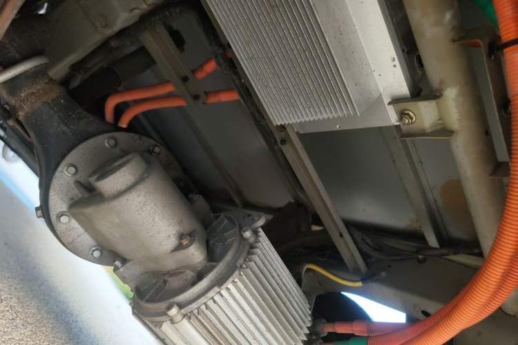 Used Neomor D01 2023 Van Standard Version Chassis Rear