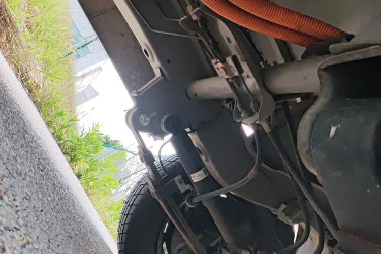 Used Neomor D01 2023 Van Standard Version Chassis Rear Left