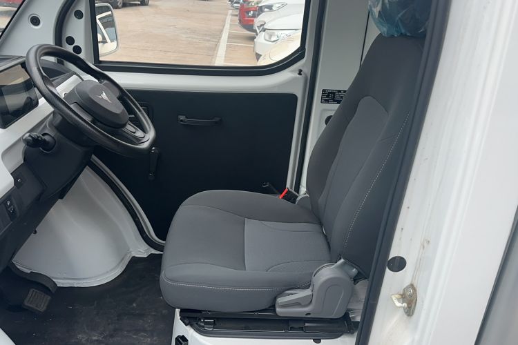 Used Neomor D01 2023 Refrigerated Premium Selection Interior 1