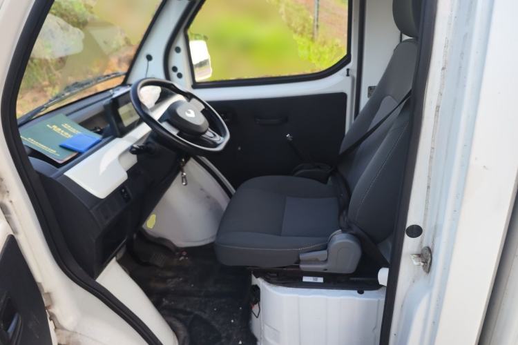 Used Neomor D01 2023 Van Standard Version Left Front Seat