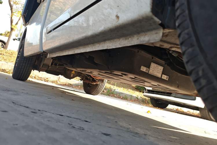 Used Neomor D01 2023 Van Standard Version Right Side Sill