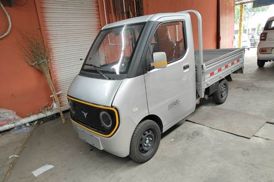Neomor D02 2023