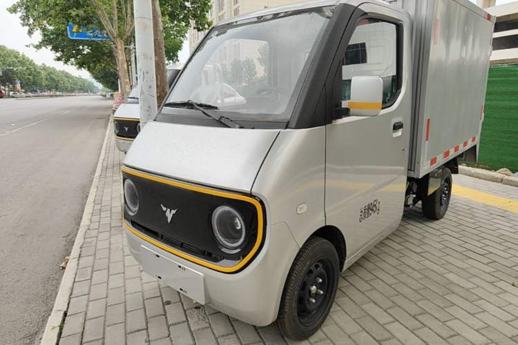 Used Neomor D02 2023 120km Van Comfort Version Guazi used car, China used car export, Used car for sale, Used  cars, Cheapest cars for sale